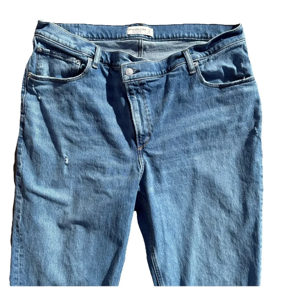 Abercrombie &‎ Fitch The '90s Relaxed Jean 18R/34x30 Ultra High Rise Criss Cross